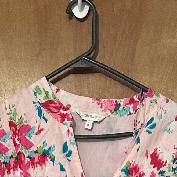 Crown & Ivy Floral Midi Dress- Never worn​ - Picture 4 of 4